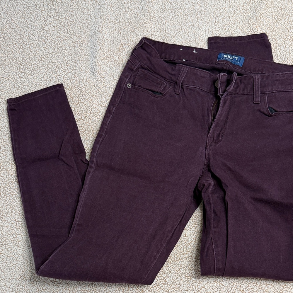Old Navy Women’s Burgundy Rockstar Mid-Rise Jeans